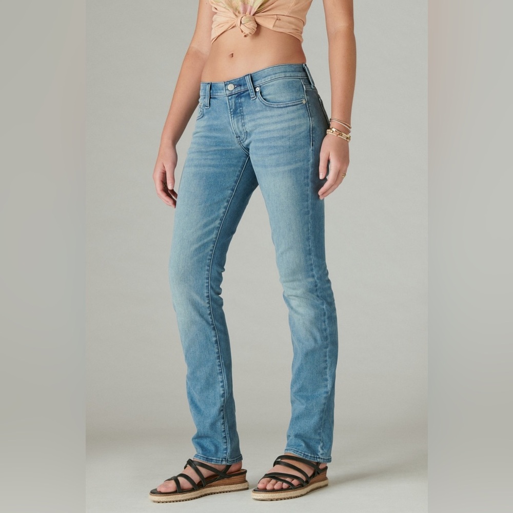 Lucky brand Mid rise Straight Leg Jeans